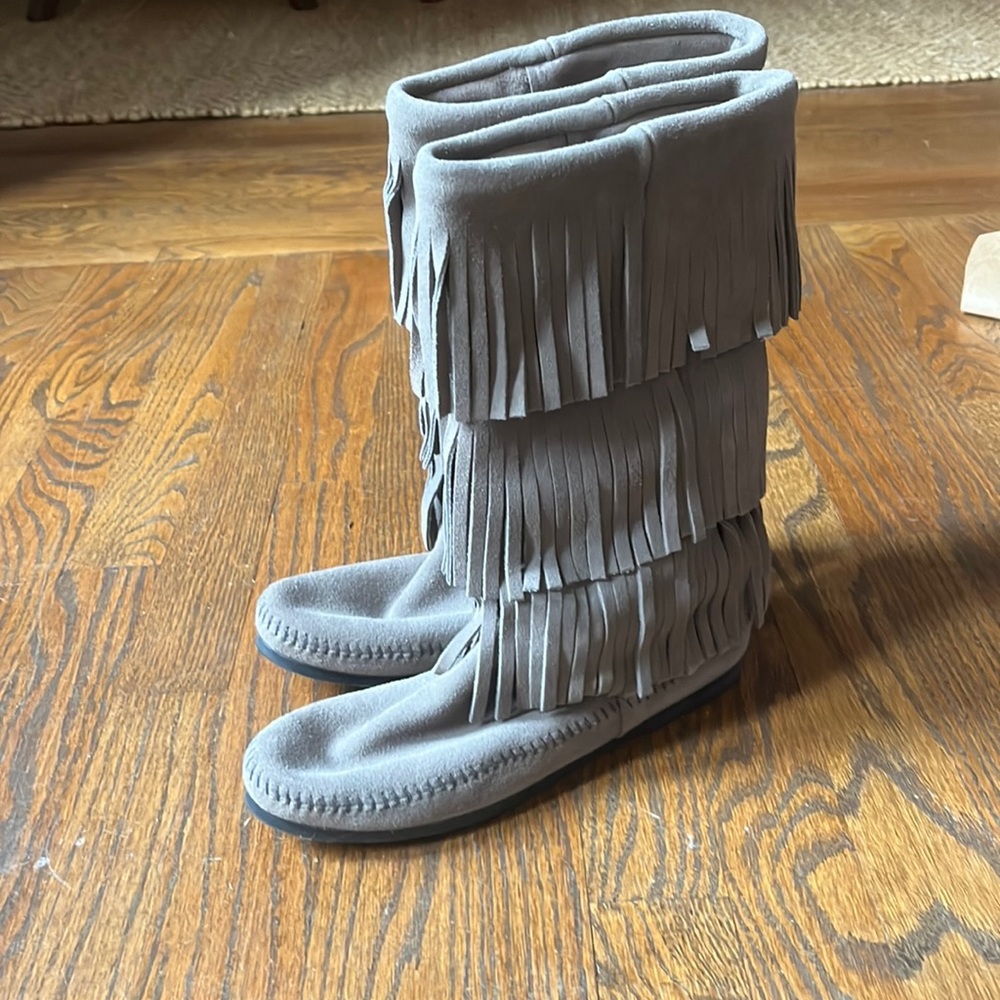 Brand new boots!!! Size 8